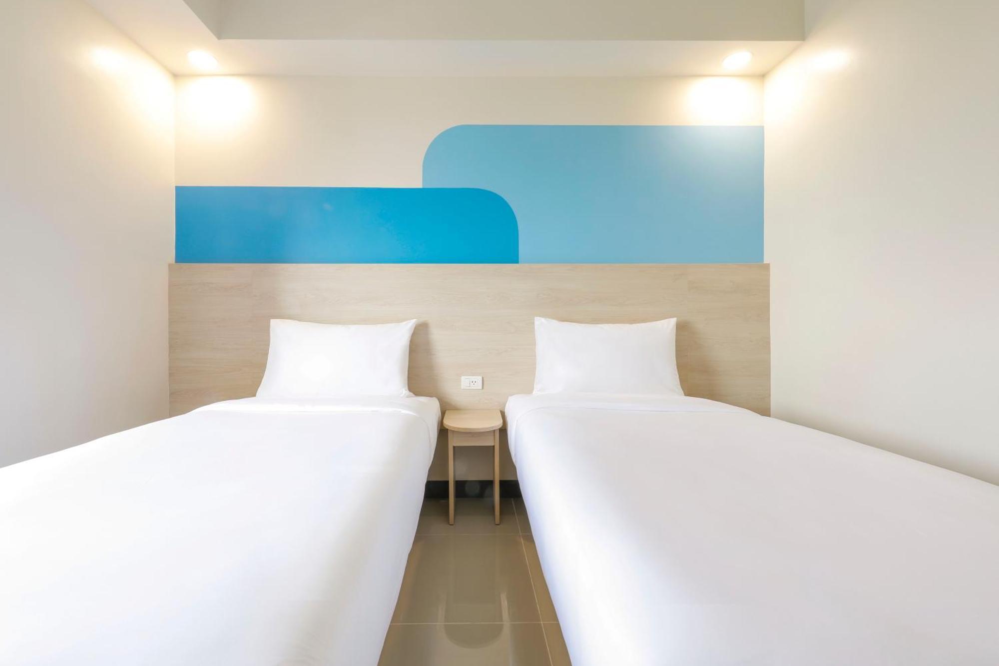 Hop Inn Hotel Davao Экстерьер фото